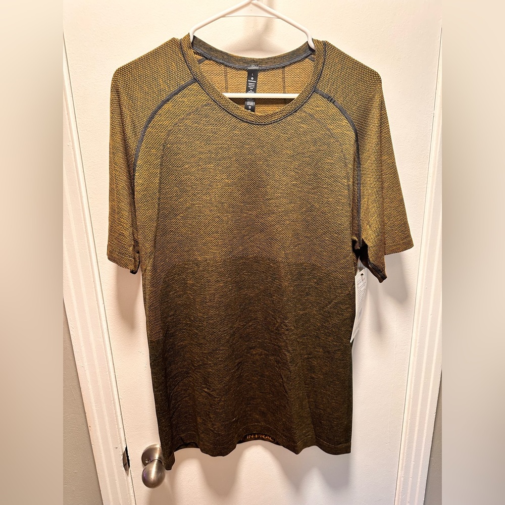 Lululemon, Metal Vent S/S, Large
